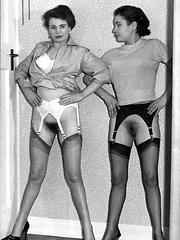 British 1950s girls with girls! - London Collection 07