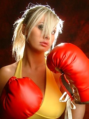 Bianka vel Sonia Boxing